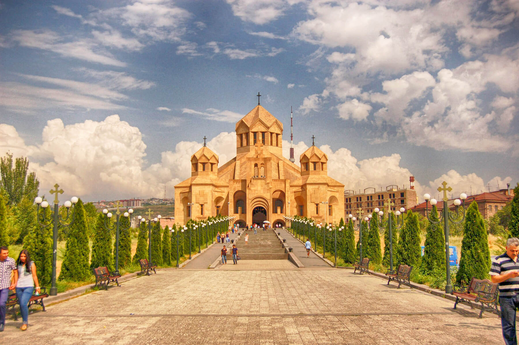 Поехали в ереван. Церковь Святого Григория просветителя (Ереван). Церковь в Ереване Григор Лусаворич.